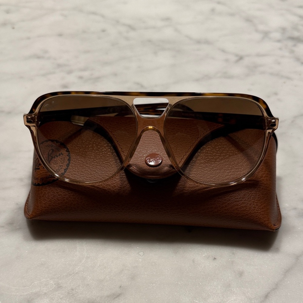 Ray-Ban Brown Tortoiseshell Frame Sunglasses with Brown Lenses
